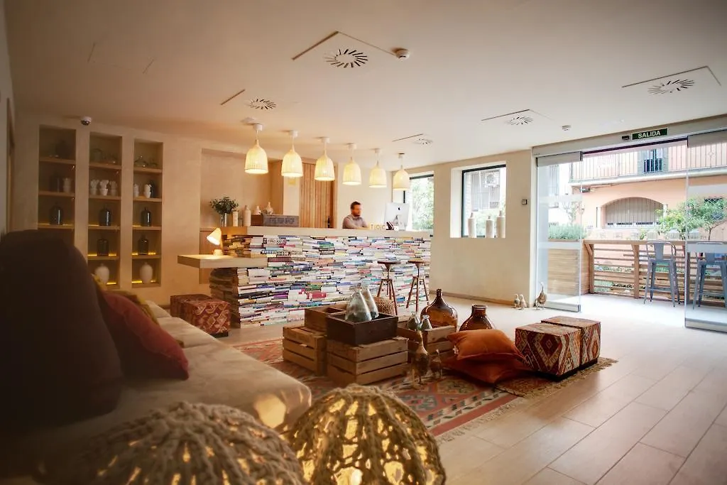 Toc Hostel Sevilla 0*, Seville Spain